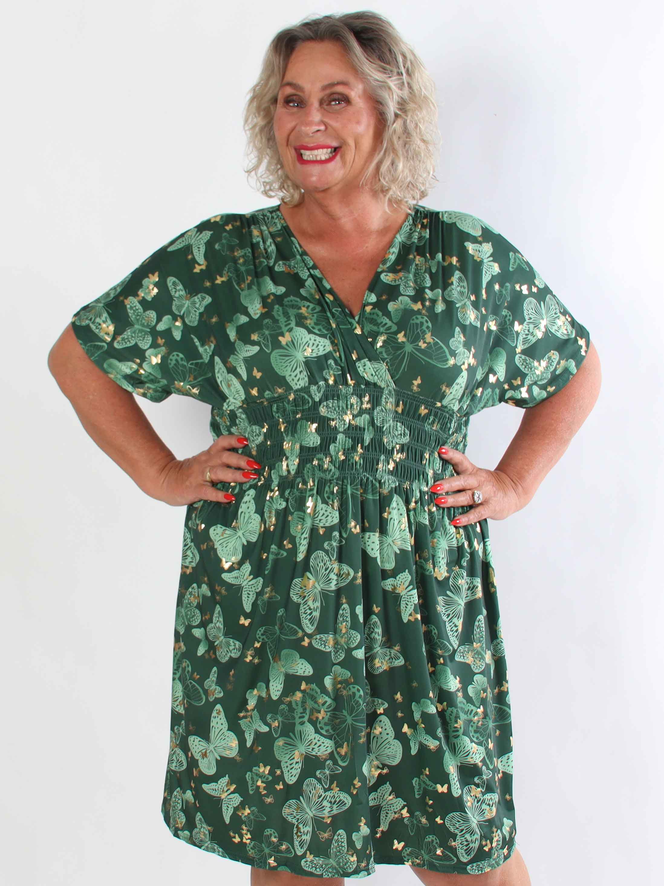 Pams Butterfly Short - Elastisk plus size kjole med sommerfugleprint